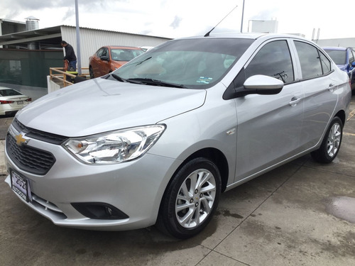 674433-MLM46625387850_072021 Chevrolet Aveo 4 Puertas