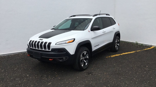678330-MLM46606097039_072021 Jeep Cherokee 5 Puertas