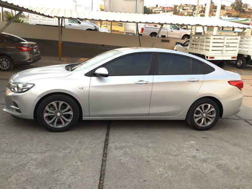 http://http2.mlstatic.com/D_750540-MLM46649883423_072021-O.jpg Chevrolet Cavalier 4 Puertas