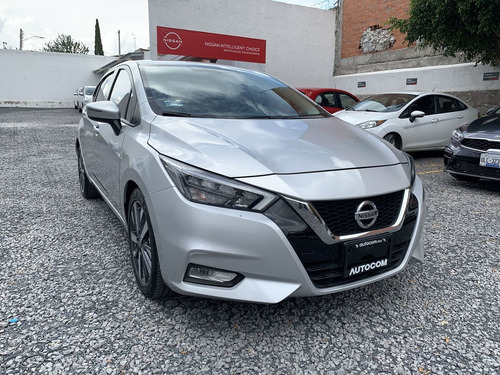 756243-MLM46638724474_072021 Nissan Versa 4 Puertas