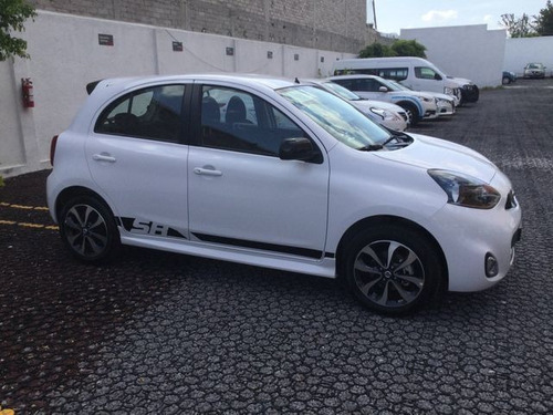 http://http2.mlstatic.com/D_790872-MLM46624631028_072021-O.jpg Nissan March 5 Puertas