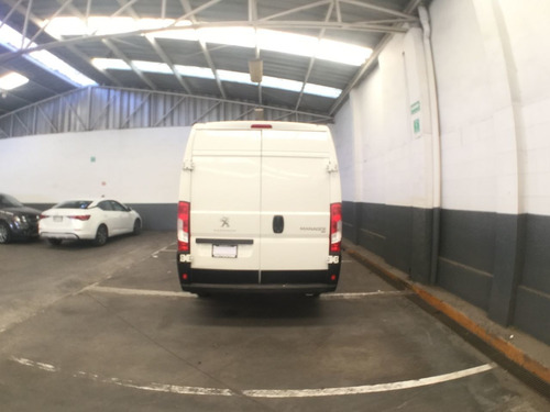 810694-MLM46468376831_062021 Peugeot Manager 4 Puertas