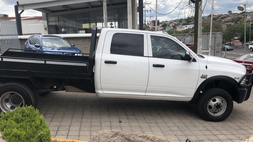 815156-MLM46468372899_062021 Ram 4000 4 Puertas