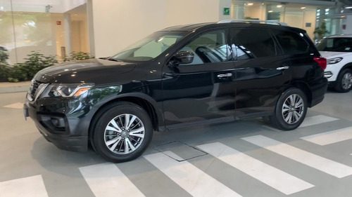 Nissan Pathfinder 5 Puertas