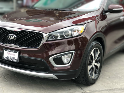 679122-MLM47011798136_082021 Kia Sorento 5 Puertas