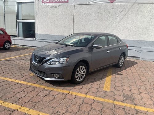 Nissan Sentra 4 Puertas